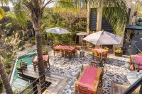 Casa de Adobe Gallery & Luxury Boutique - Spa