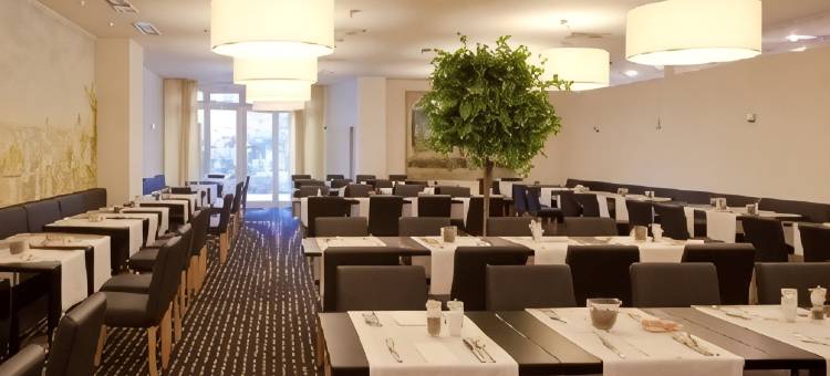 法兰克福瑞拉科萨酒店总店(Relexa Hotel Frankfurt am Main (Superior))图片
