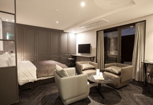 Hotel GadenHotel Overview