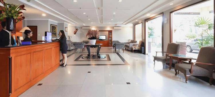 旅行者服务式套房公寓(Travellers Suites Serviced Apartments)图片