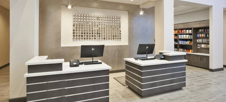 北匹兹堡蔓越莓贝斯特韦斯特优质酒店(Best Western Plus Cranberry-Pittsburgh North)图片