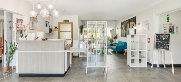 东里尔 - 洛姆基里亚德酒店(Comfort Hotel Lille Lomme)图片