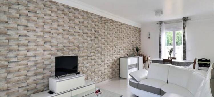 House near Tours with Large Garden图片