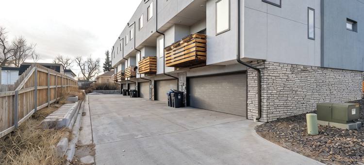 夏延Downtown迷人联排别墅配有WiFi & 中央空调！(Charming Downtown Townhome in Cheyenne with WiFi & Central AC!)图片