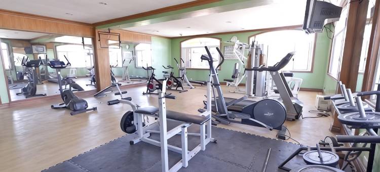 麦克坦皇冠丽晶套房酒店(Crown Regency Suites Mactan)图片