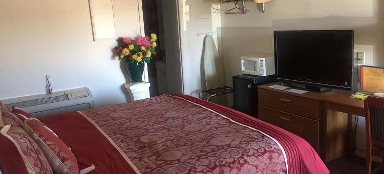 罗拉仿古汽车旅馆(Rustic Motel Rolla)图片