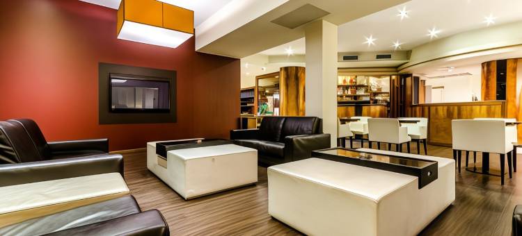 斯玛特假日酒店(Smart Hotel Holiday)图片