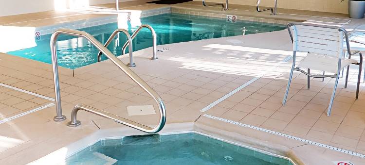 芒特弗农雷德湖万豪万枫酒店(Fairfield Inn & Suites Mount Vernon Rend Lake)图片