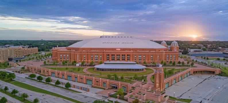 克拉丽奥波因特酒店(Clarion Pointe)图片