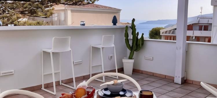 唐卡洛特罗佩亚(Don Carlo Tropea)图片