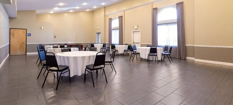 樱桃山-费城戴斯套房酒店(Days Inn & Suites by Wyndham Cherry Hill - Philadelphia)图片