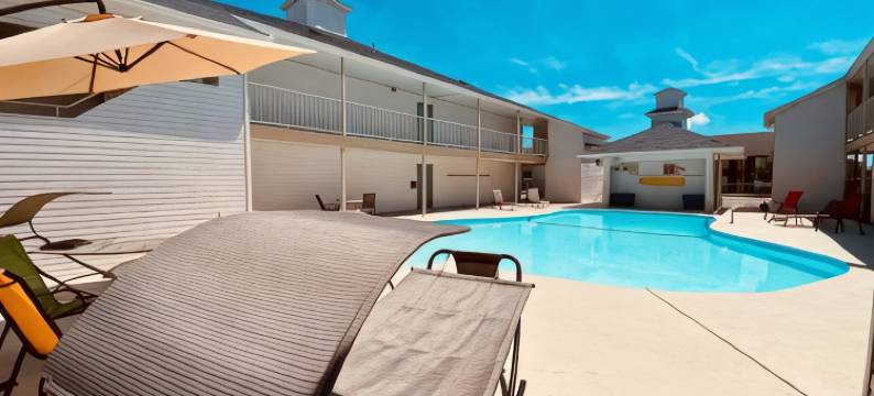 布兰森剧院区温德姆豪生酒店(Howard Johnson by Wyndham Branson Theatre District)图片