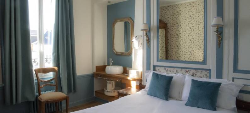 Logis 酒店拉邦纳德雷斯(Hotel de Charme la Bonne Adresse - Logis de France)图片