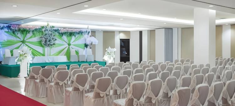 古邦爱玛瑞丝酒店(Amaris Hotel Kupang)图片