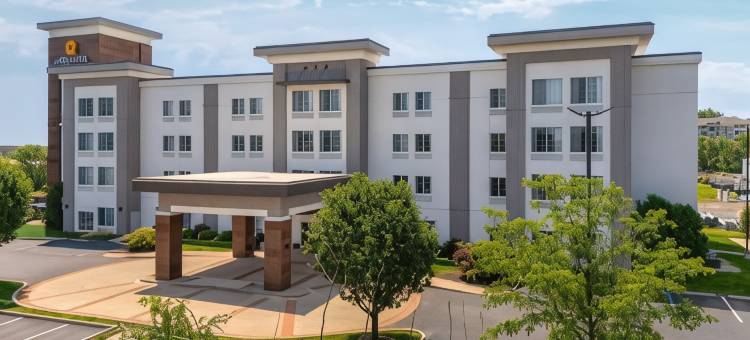 哥伦布爱丁堡拉昆塔温德姆套房酒店(La Quinta Inn & Suites by Wyndham Columbus - Edinburgh)图片