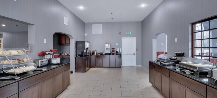 汉普顿贝斯特韦斯特优质酒店(Best Western Plus the Inn at Hampton)图片