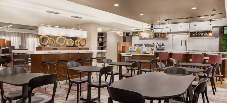 罗斯维尔万怡酒店(Courtyard Roseville)图片