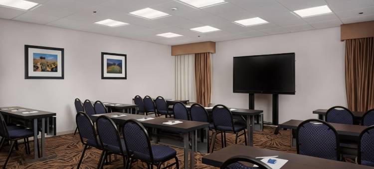 安阿伯市南区欢朋酒店(Hampton Inn Ann Arbor-South)图片