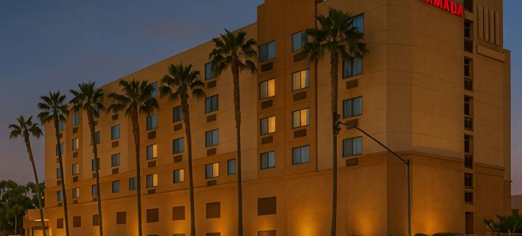 霍桑洛杉矶国际机场华美达酒店(Ramada by Wyndham Hawthorne LAX / LA Stadium)图片