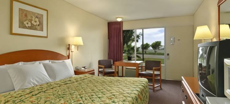 弗罗斯特银行中心附近圣安东尼奥骑士酒店(Knights Inn San Antonio Near at&T Center)图片