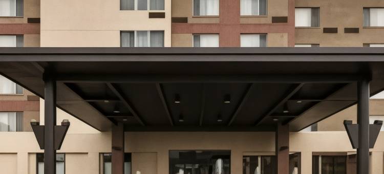 芝加哥绍姆堡/伍德菲尔德购物中心万怡酒店(Courtyard Chicago Schaumburg/Woodfield Mall)图片