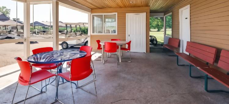 SureStay Hotel by Best Western Thomson图片