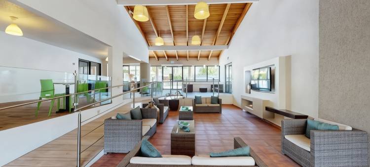 波多黎各卡拉俱乐部家庭旅馆皇家公园酒店(Park Royal Homestay Club Cala Puerto Rico)图片