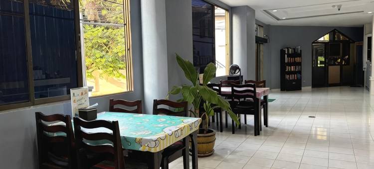 Collection O 芭堤雅南方之星度假酒店(Collection O Southern Star Resort Pattaya)图片