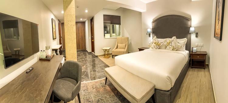 Chirani Signature Hotel图片