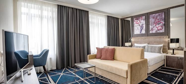 新西伯利亚茹科夫卡温德姆华美达酒店及套房(Ramada Hotel & Suites by Wyndham Novosibirsk Zhukovka)图片