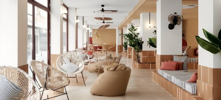 滨海略雷特帐篷(Tent Lloret de Mar)图片