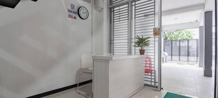 万鸦老 Hotel O 95063 阿菲法沙里亚家庭旅馆(Hotel O 95063 Afifah Syariah Guest House Manado)图片