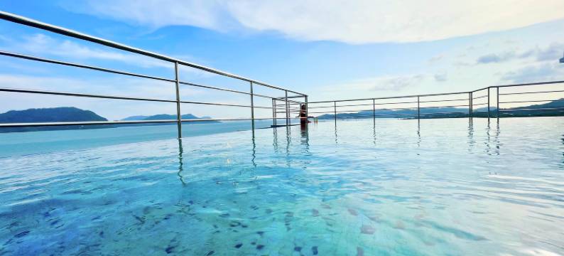 兰卡威山景3房公寓式民宿(Hillview Cube w/Rooftop Pool)图片