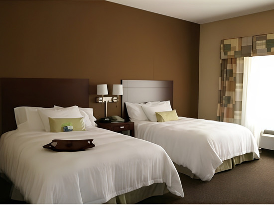 西点希尔顿欢朋旅馆&套房酒店