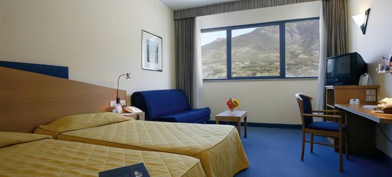 奥斯塔东快捷酒店(Hotel Express Aosta East)图片