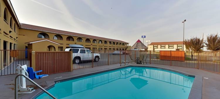 德拉诺罗德威旅馆(Rodeway Inn Delano)图片