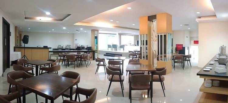 ALL NITE & DAY 马卡萨尔(All Nite & Day Makassar)图片