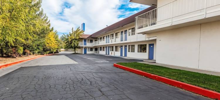 6号伊里卡汽车旅馆(Motel 6 Yreka, CA)图片