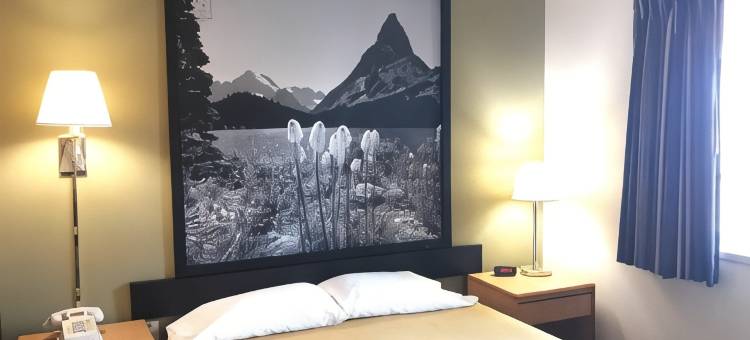 汉密尔顿温德姆速8酒店(Super 8 by Wyndham Hamilton)图片