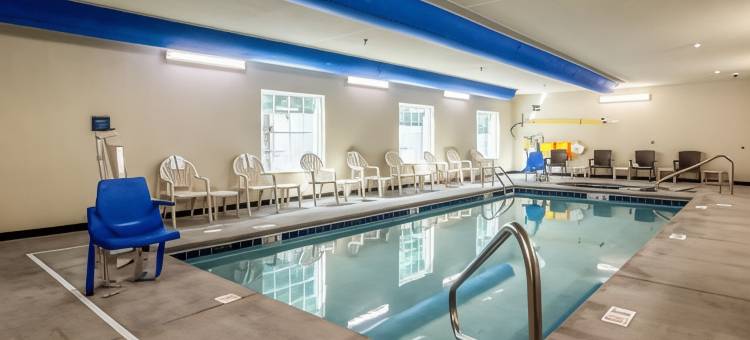 伊利鹅卵石套房酒店(Cobblestone Hotel & Suites - Erie)图片