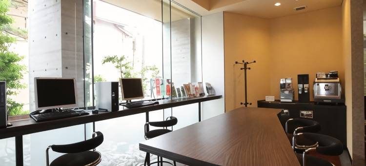 鱼津门通站前酒店(Uozu Manten Hotel Ekimae)图片