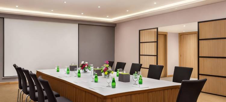 布尔迪拜拉昆塔温德姆酒店(La Quinta by Wyndham Dubai Jumeirah)图片