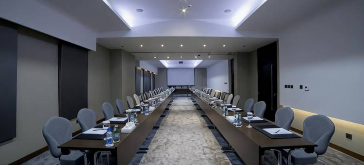达曼黄金郁金香海滨酒店(Golden Tulip Dammam Corniche Hotel)图片