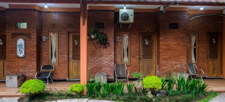 红多兹伊斯兰酒店-近马格朗阿克米尔(RedDoorz Syariah Near Akmil Magelang)图片