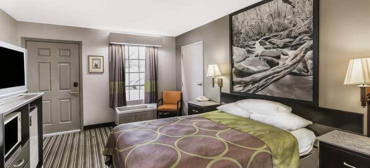 克林顿温德姆速8酒店(Super 8 by Wyndham Clinton)图片