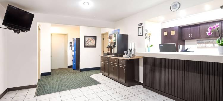 温德姆速8-匹兹堡PA机场/大学区(Super 8 by Wyndham Pittsburgh PA Airport/University Area)图片