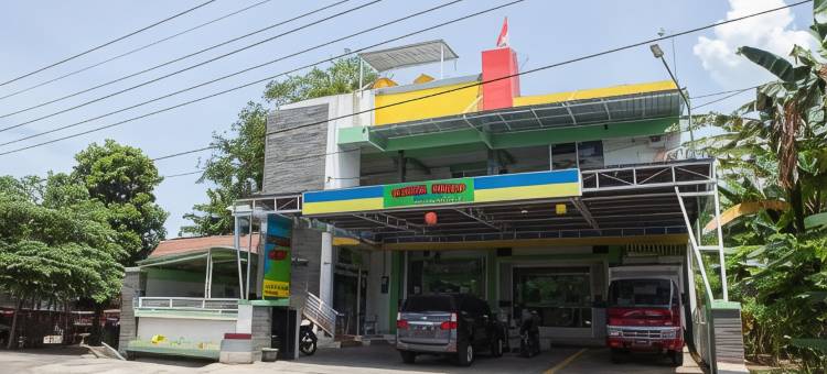 红多兹酒店-近外南梦巴鲁站(RedDoorz Near Banyuwangi Baru Station)图片