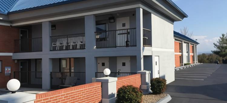 丹德里奇速8酒店(Super 8 by Wyndham Dandridge)图片