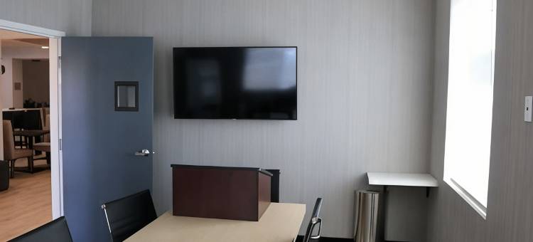 商业公园路贝斯特韦斯特优质套房酒店(Best Western Plus New Barstow Inn  Suites)图片