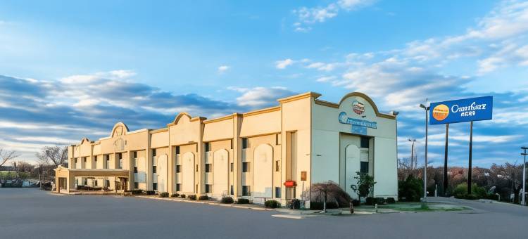 费斯特-南圣路易斯舒适酒店(Comfort Inn Festus-St Louis South)图片